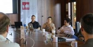 A group discussion at a CASBS summer institute